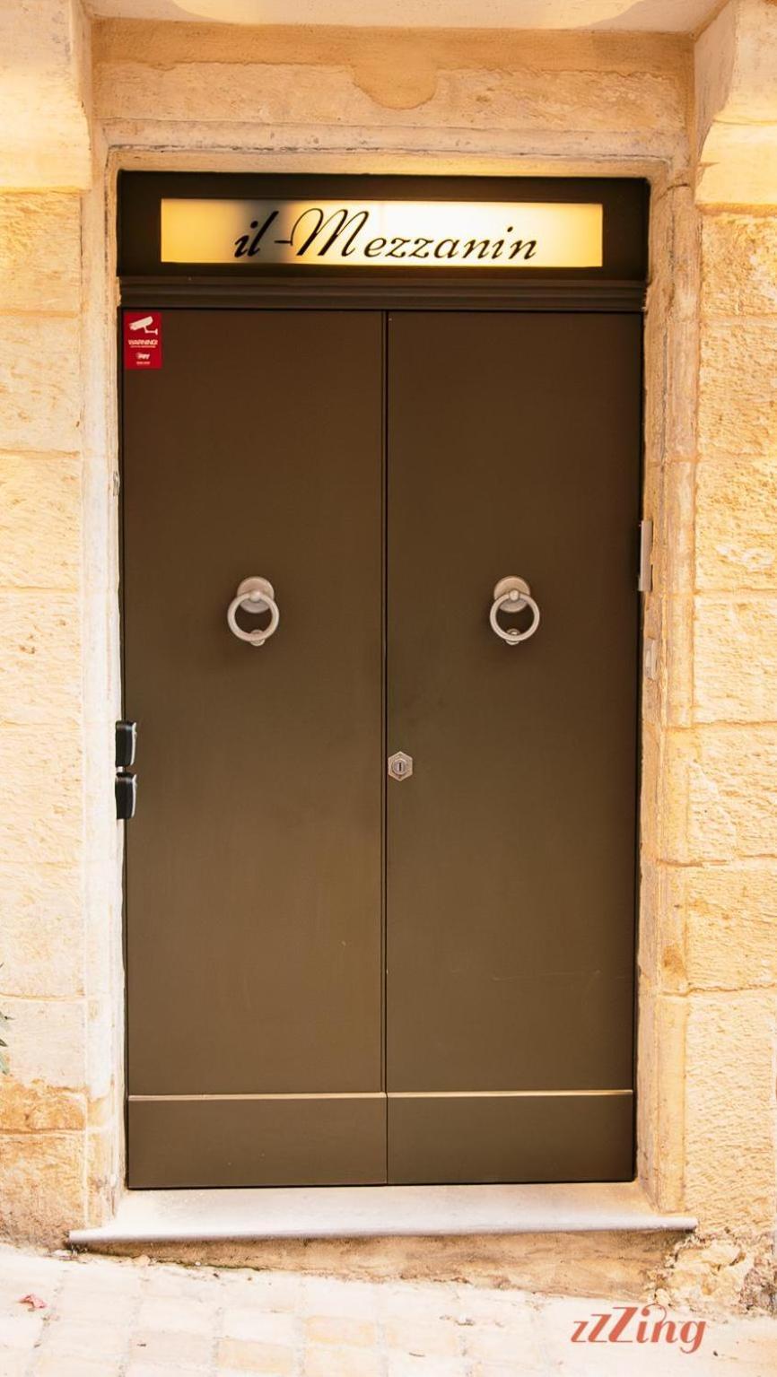 A Traditional Maltese Home In The Three Cities Birgu Exterior photo